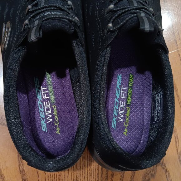Womans black Skechers wide fit air cooled memory foam shoes Size 8 - Picture 4 of 6